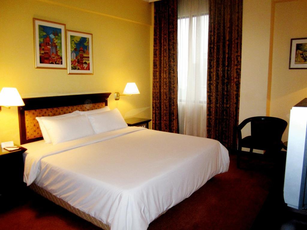Kuala Lumpur International Hotel ภายนอก รูปภาพ
