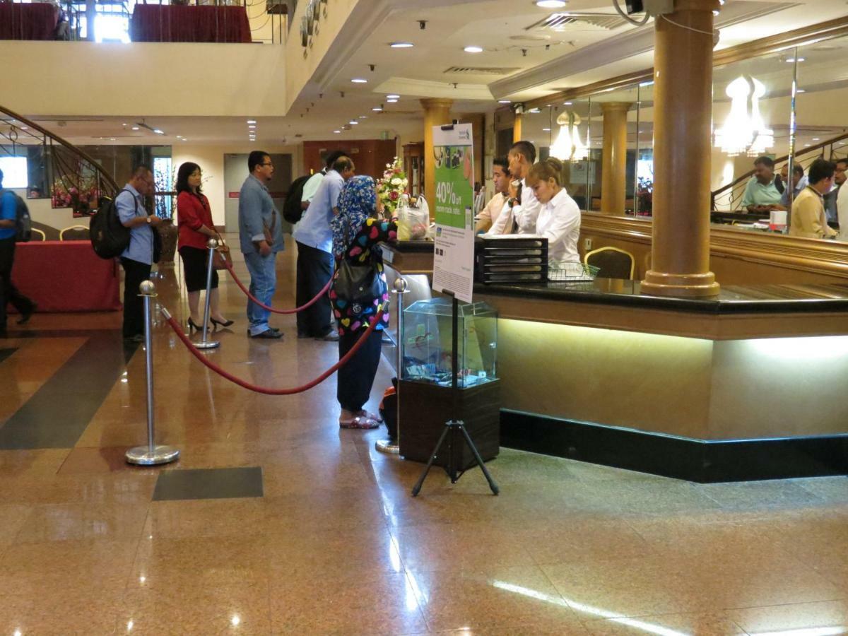 Kuala Lumpur International Hotel ภายนอก รูปภาพ